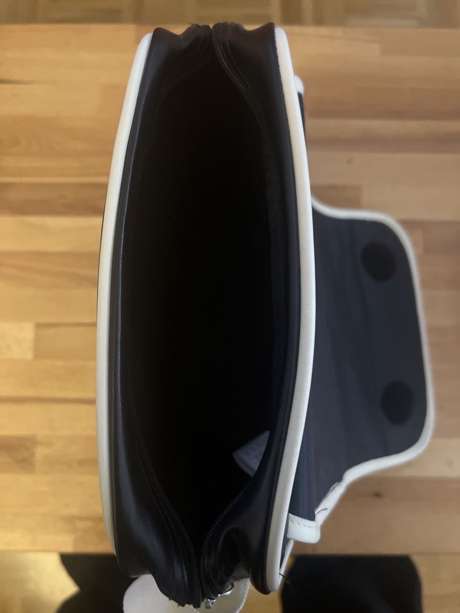 Reebok Borse: JOLI SAC REEBOK – Nuovo (secondo la descrizione) da Brügg BE venduto da traindenuit 2