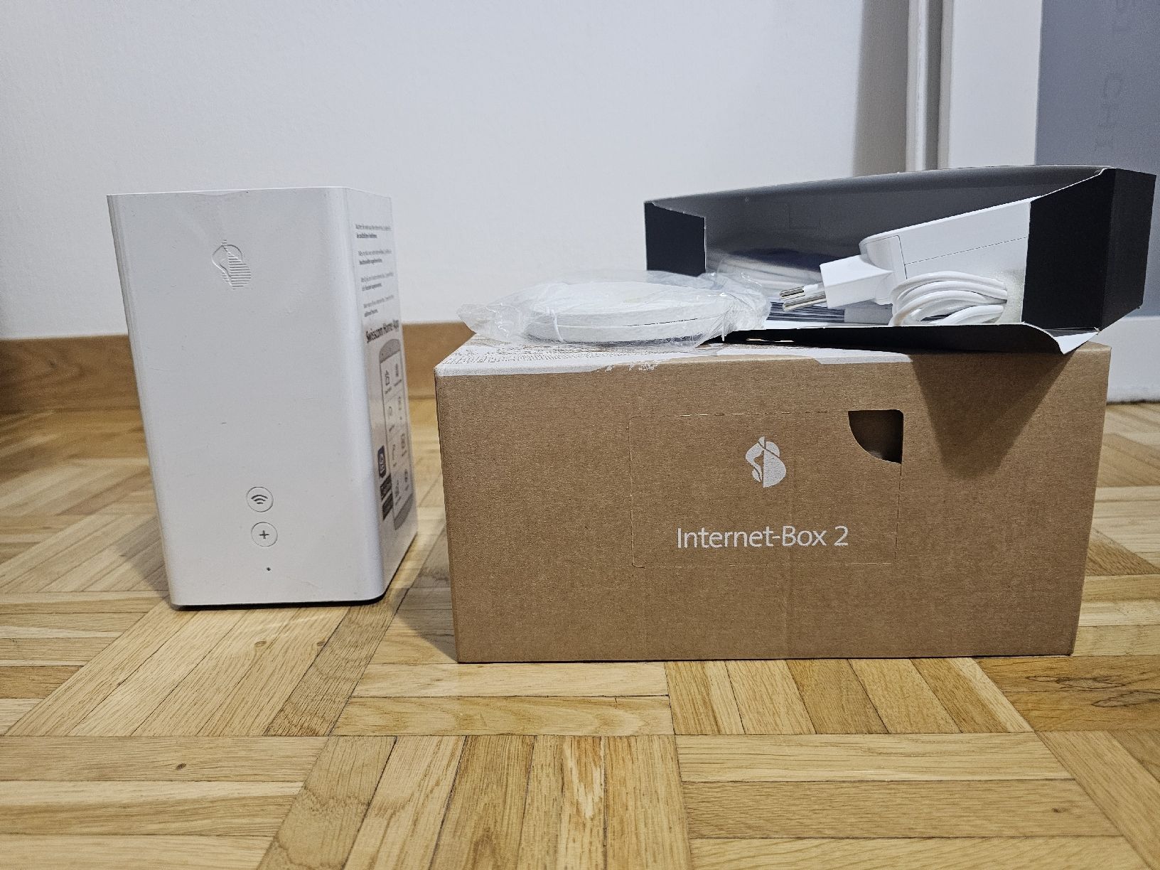 Swisscom Modems & Router: internet box – Neu und originalverpackt aus Nidau von cinZanoo