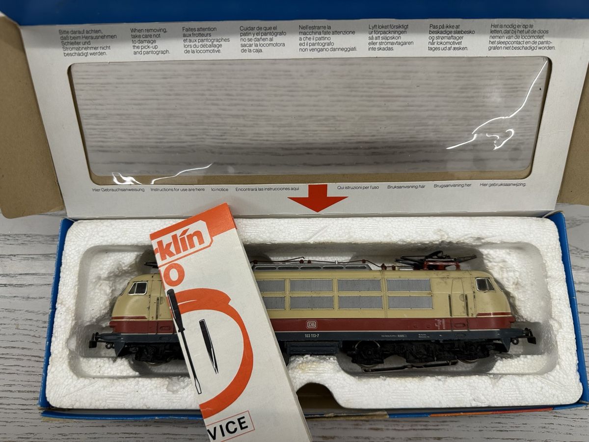 Märklin Modellini di ferrovie: Märklin 3054 DB BR 103 – Usato da Lupsingen venduto da New-Haven 6