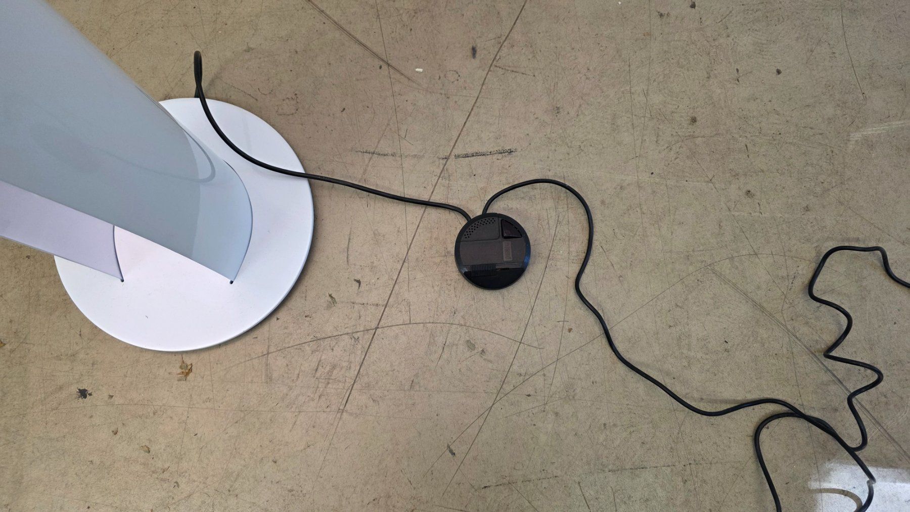 Artemide Lampade: Artemide "Cadmo" Stehleuchte - 09/09 – Usato da Au ZH venduto da BrockiAu 3