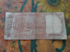 INDE  (C) 10  Rupees  Billet