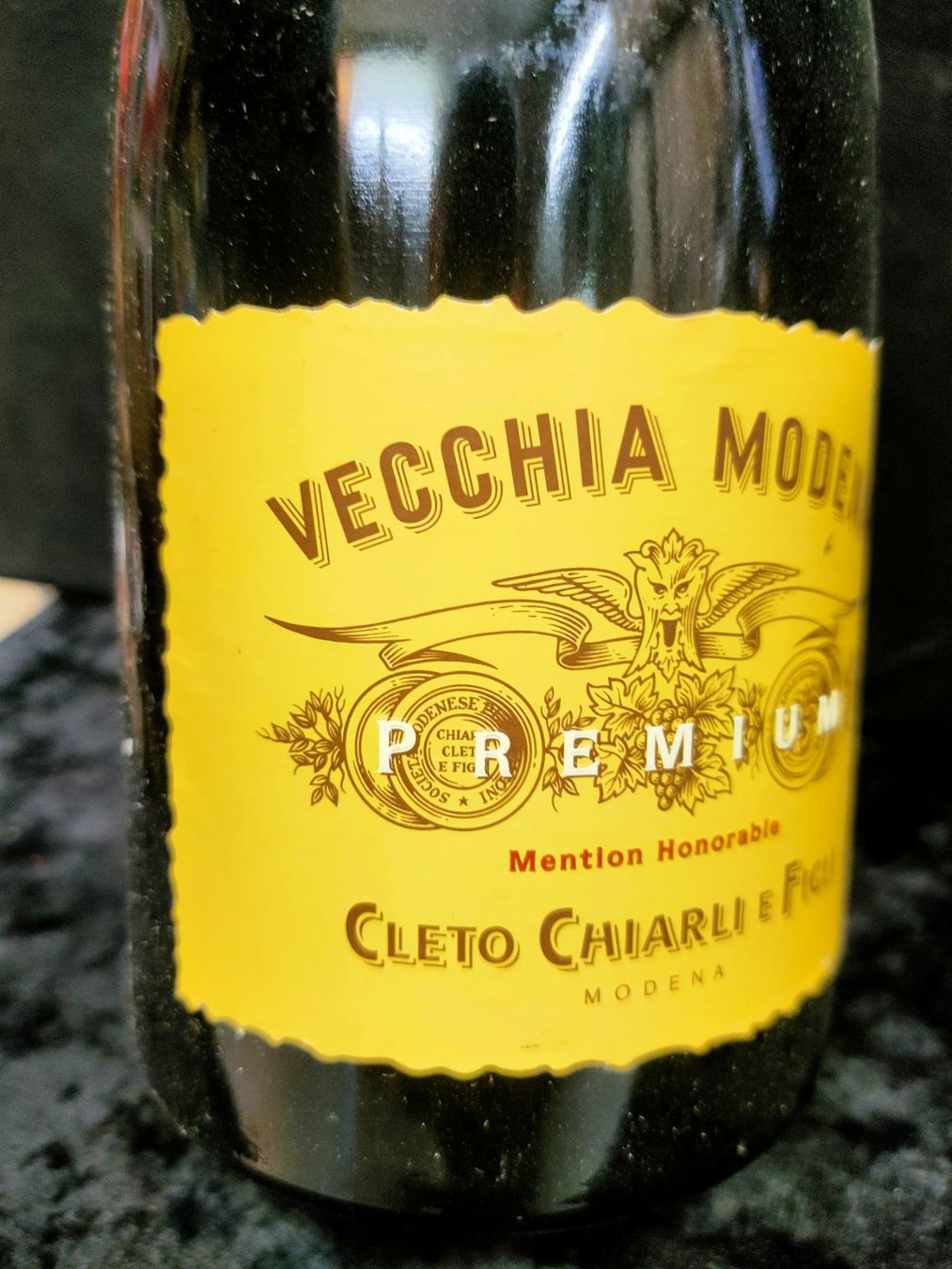 Spiritueux: 3 BOUTEILLES VECCHIA MODERNA PREMIUM CLETO CHIARLI E FIGLI – Neuf (Voir description) à Genève par Leboucheoreilles 1