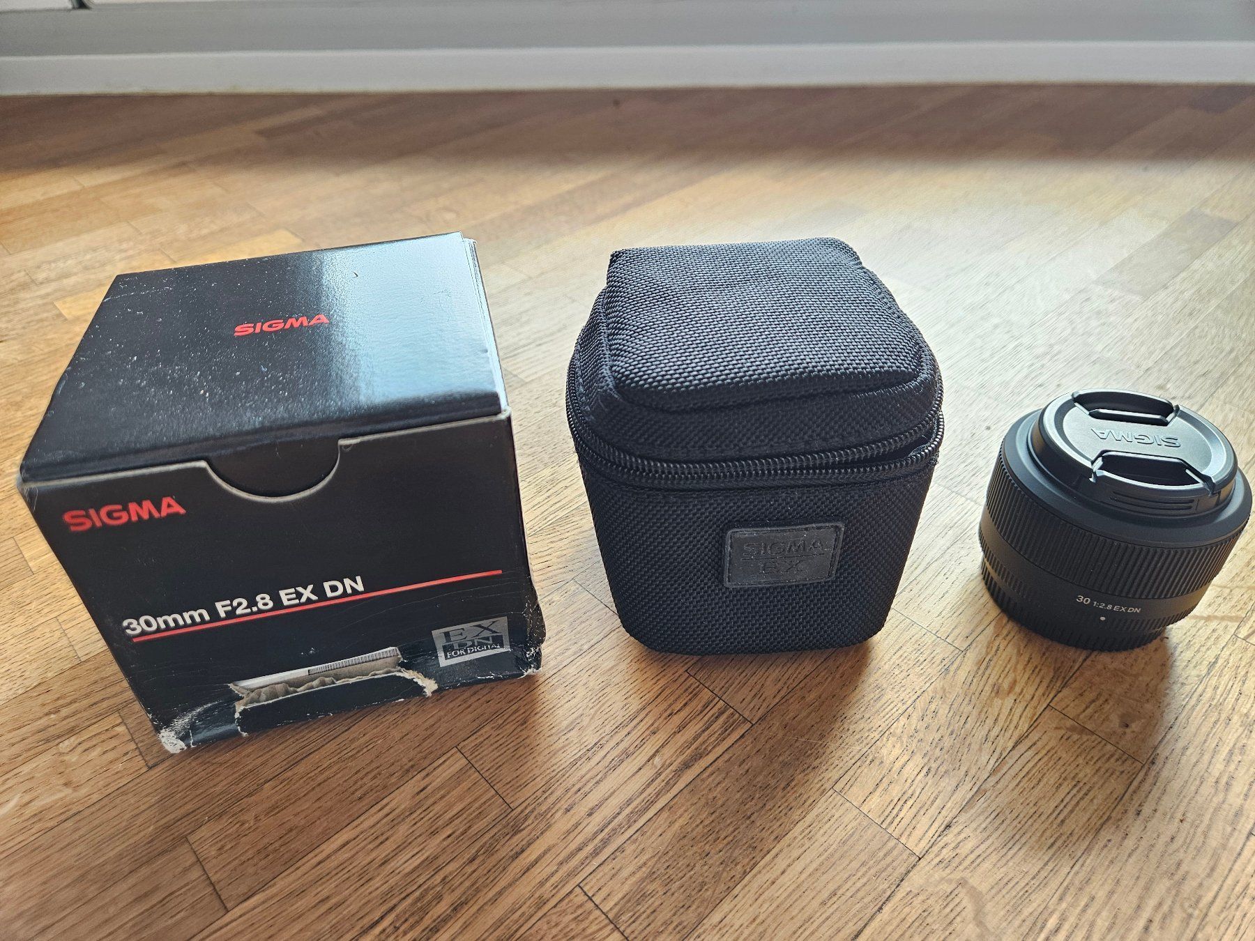 Sigma Obiettivi: Sigma 30mm f2.8 EX DN Objektiv – Usato da Oensingen venduto da CH-Techniker 2