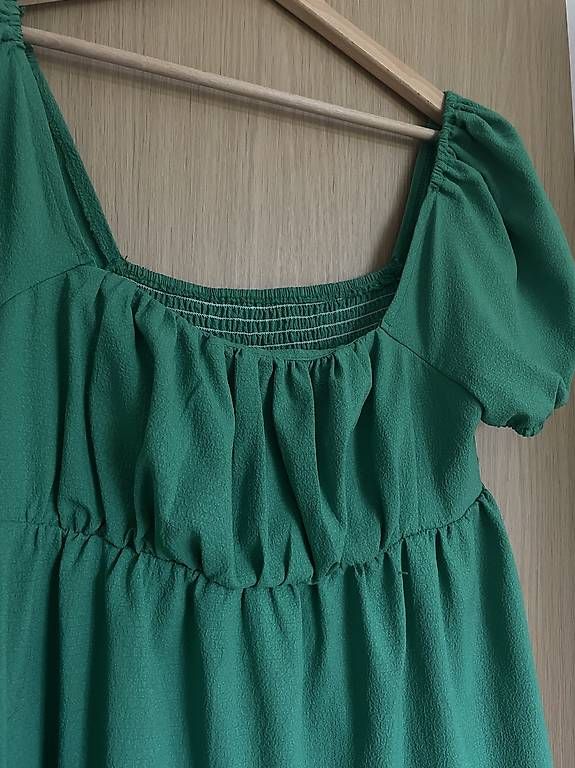 Shein Robes: Kleid mit Puffärmel – D'occasion à Zürich par mar_5gpw 1