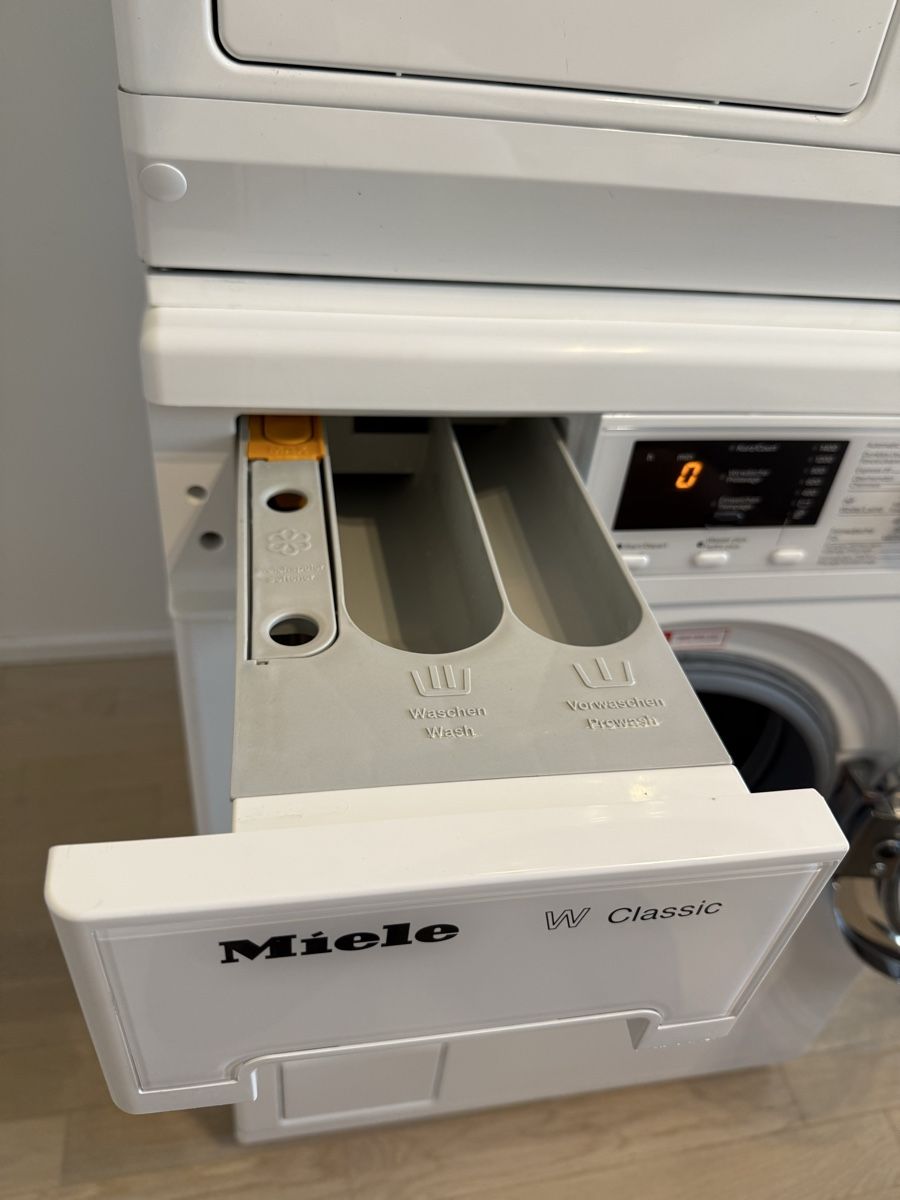 Miele Lavatrici: Miele Waschturm 7Kg A+++ – Nuovo (secondo la descrizione) da Kilchberg ZH venduto da Rei_9 6