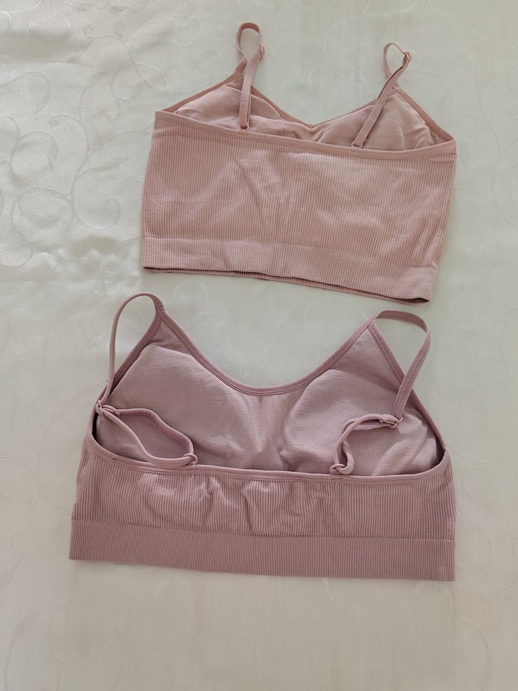 Camicette, T-shirt & Top: 2 rosa Tops ca in Grösse 152/158 – Usato da Brüttisellen venduto da kikaninchen79 1