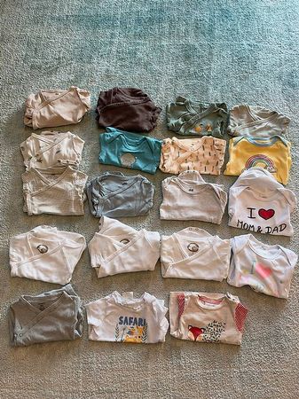 40 Teile (ohne Socken) - Kinderkleider Paket Grösse 62