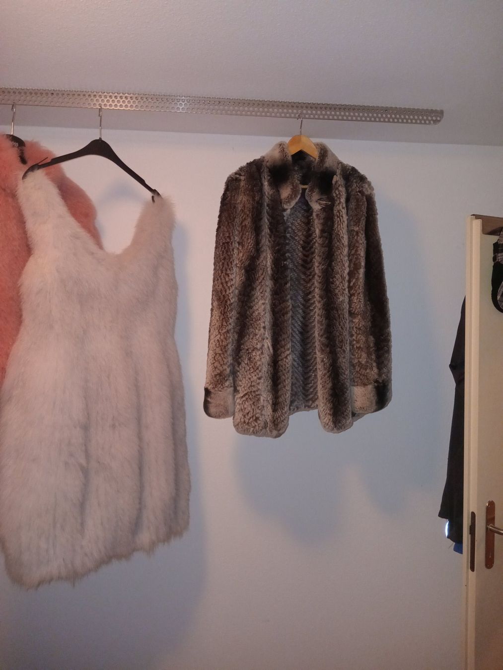 Balmain Maglioni & Felpe: BALMAIN echt Pelz Pullover Sweater Dress Fur knitted – Nuovo (secondo la descrizione) da Obergösgen venduto da crystalfox 9