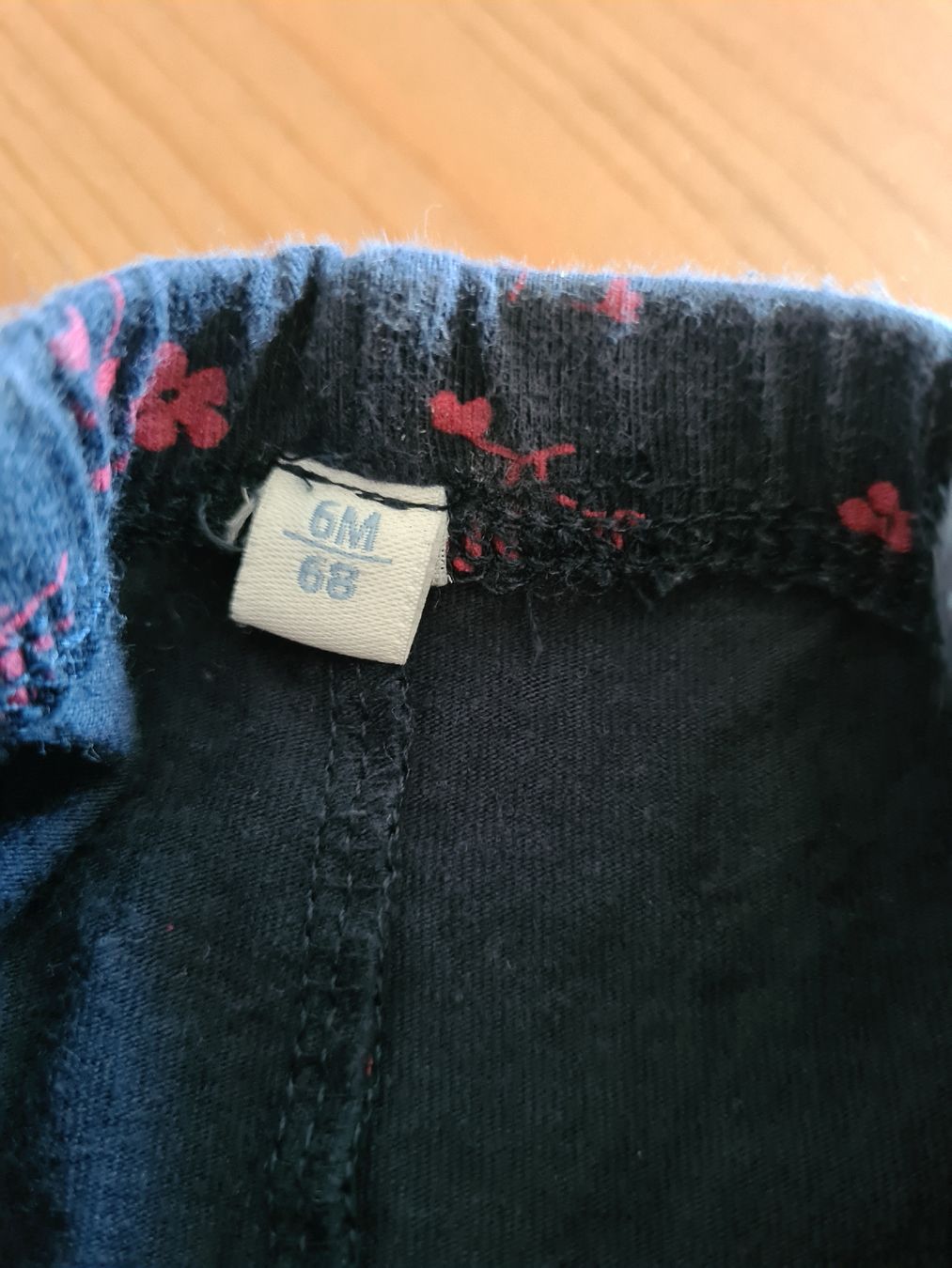 Calze & Collant: Leggings Gr. 68 mit Blumenmuster – Usato da Horw venduto da Mirii91 2