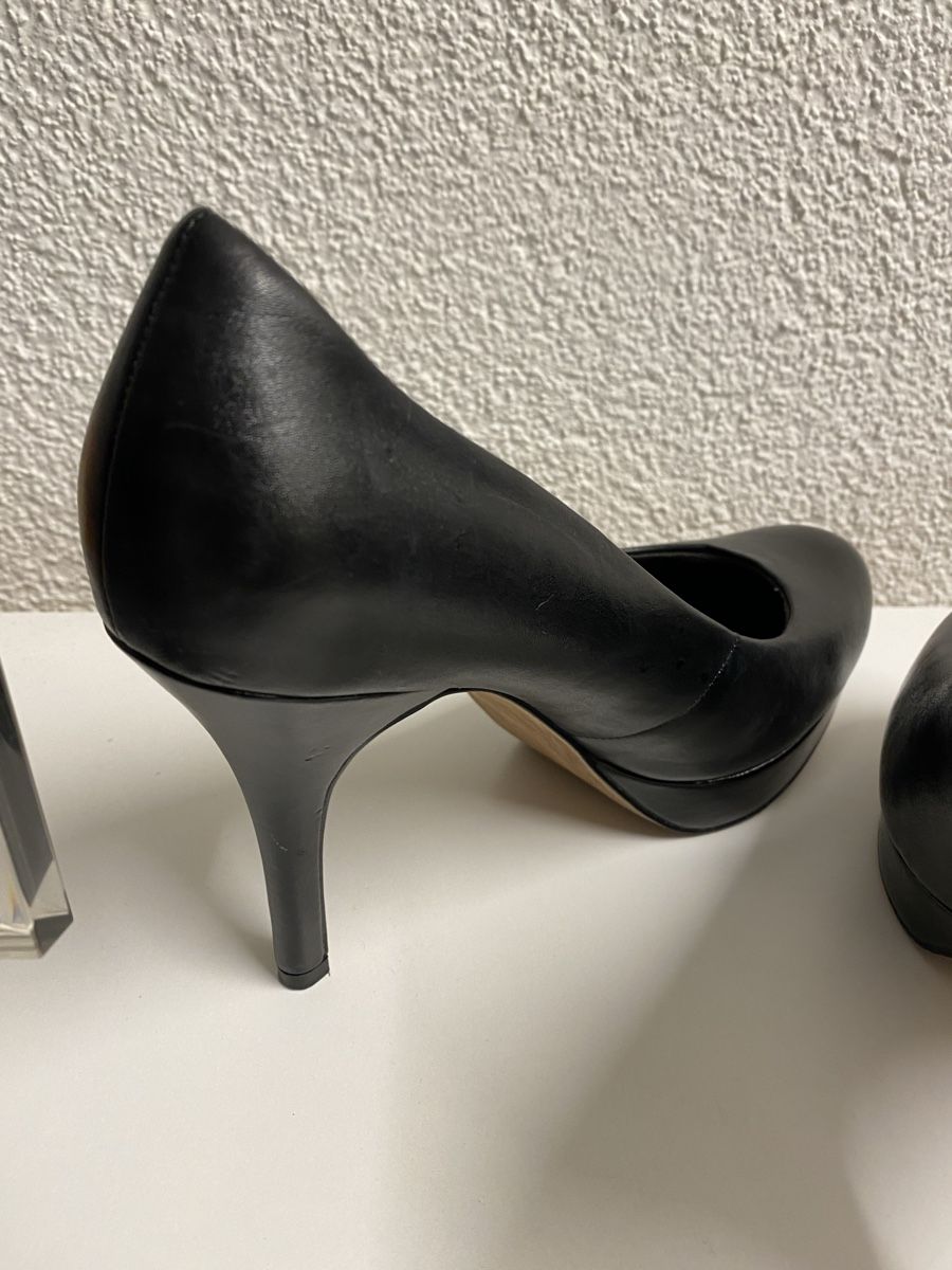 Tamaris Scarpe da donna: Schwarze Tamaris Leder Pumps, Gr. 39 – Usato da Sargans venduto da sel85 4