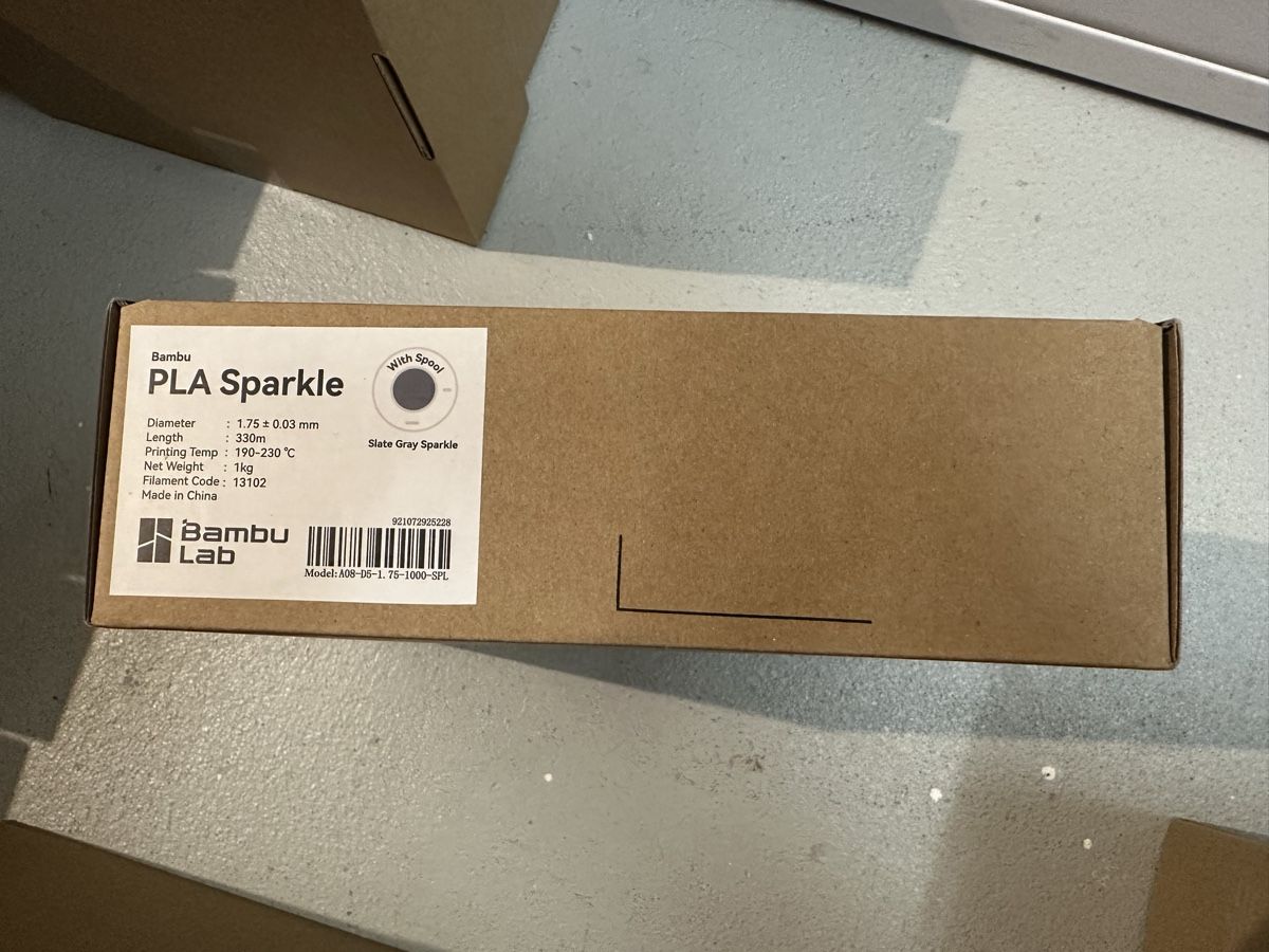Bambu Lab 3D Drucker: PLA Sparkle Bambulab mit Spule – Neu und originalverpackt aus Schötz von EMTEC02
