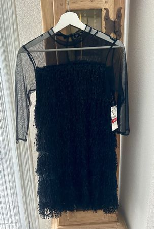 Zara Kleid Fransenkleid XS schwarz neuwertig Party