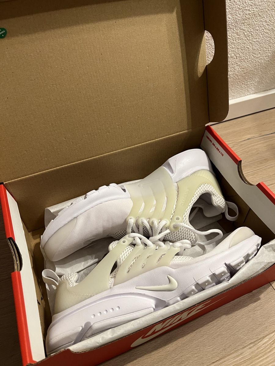 Nike Scarpe da uomo: Nike Air Presto GS – Nuovo (secondo la descrizione) da Bürglen TG venduto da Matti97