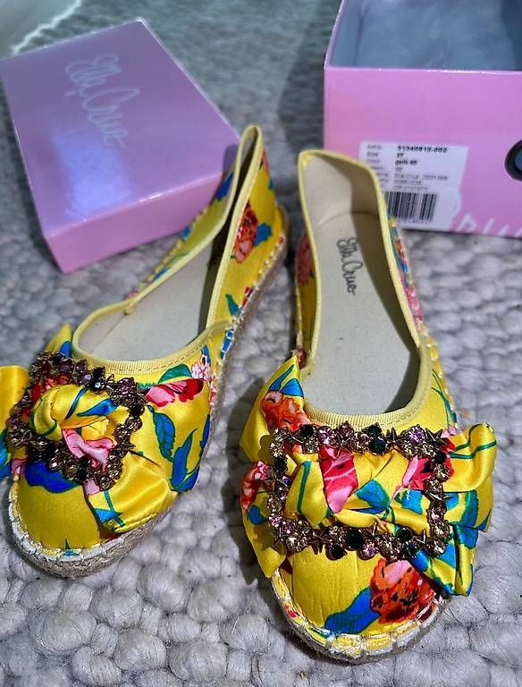 Damenschuhe: Neue FARBENFROHE ESPADRILLES VON ELLA CRUZ – Neu und originalverpackt aus Schaffhausen von rot_yyy7 1