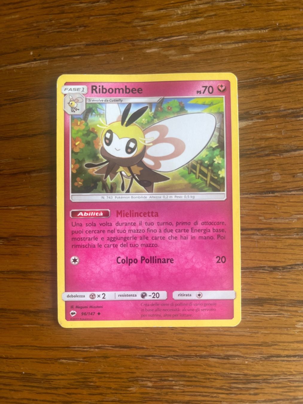Pokémon Carte collezionabili: Carte Pokemon Ribombee - Burning Shadows - IT – Usato da Vernayaz venduto da Darkfrost