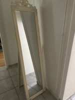 Vintage Standspiegel im Shabby-Chic-Look – Weiss – dekorativ