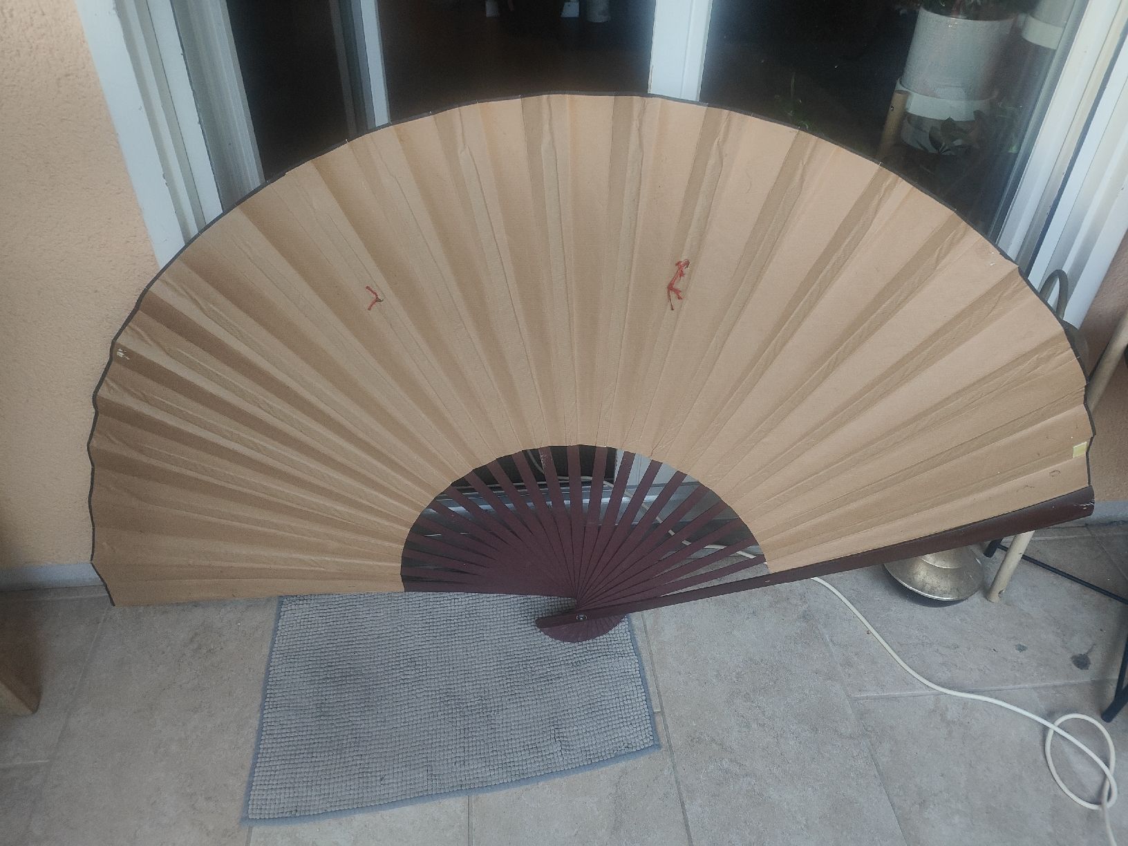 Toutes les décorations: riesiger alter chinesischer Fächer Kraniche  – D'occasion à Wetzikon ZH par SparrowJack111 1