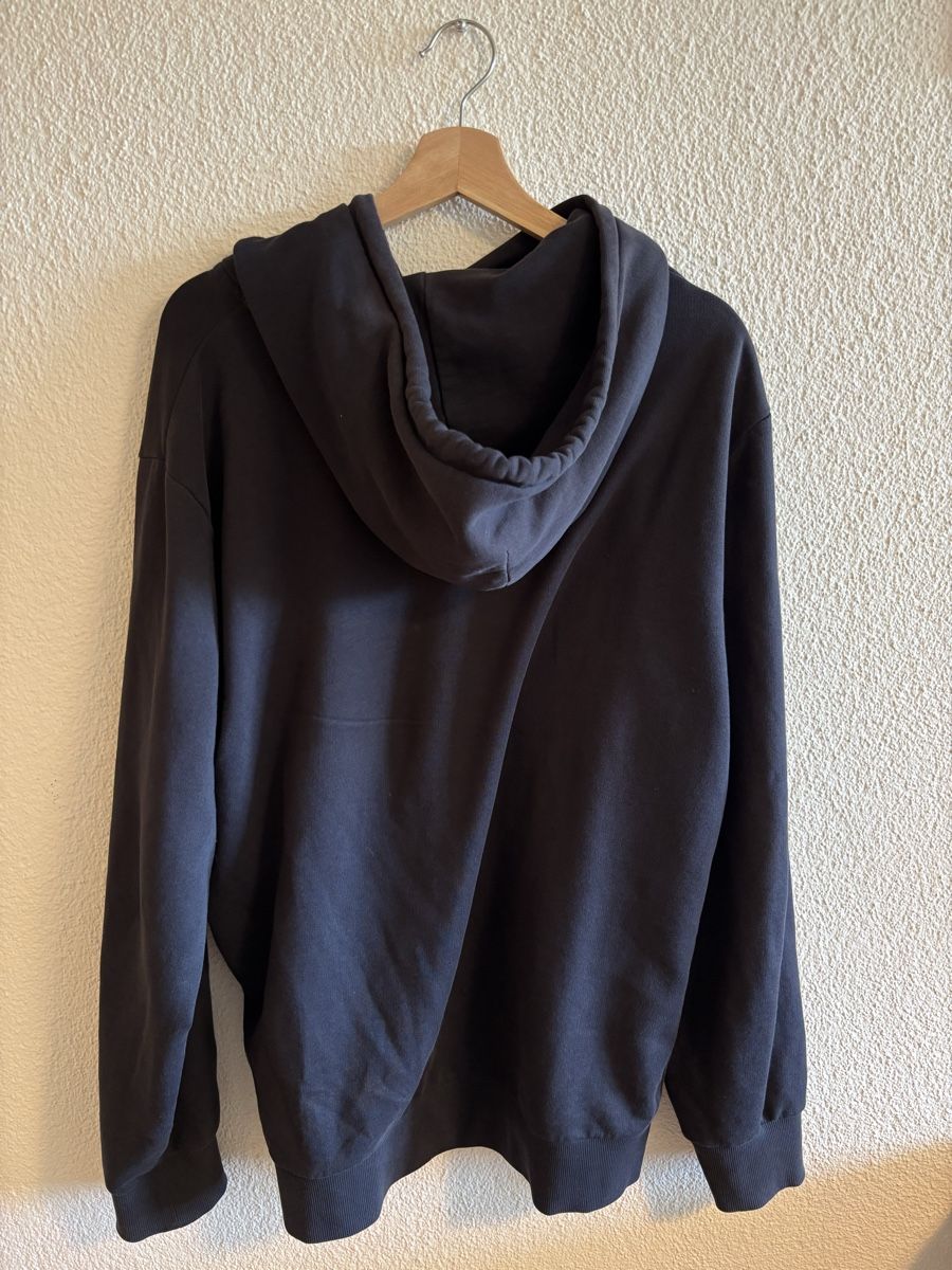 Carhartt Maglioni & Felpe: Darkblue Carhartt Hoodie – Usato da Küttigen venduto da noa_78fr 2