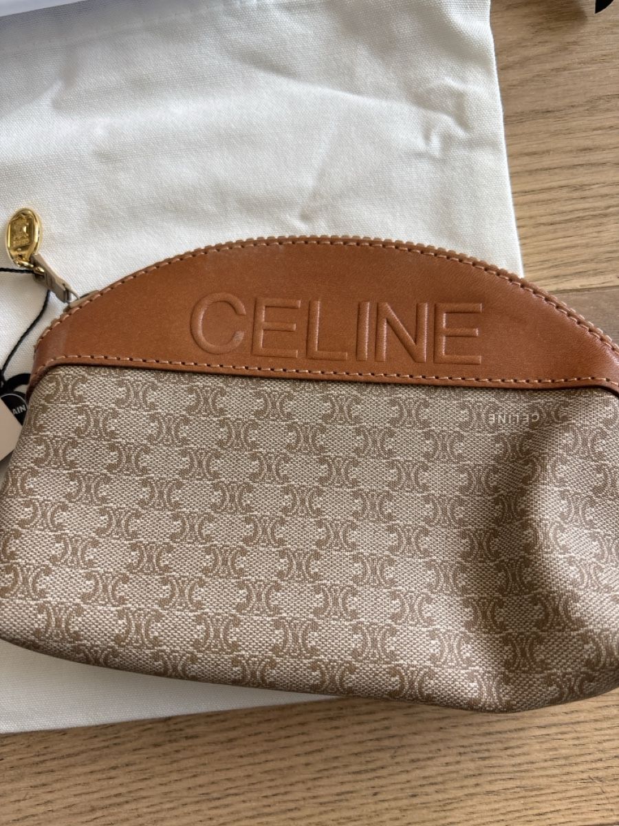 Celine Kosmetikkoffer: Pochette Celine Triomphe authentique – Neu (gemäss Beschreibung) aus Genève von bha_jcf5 1