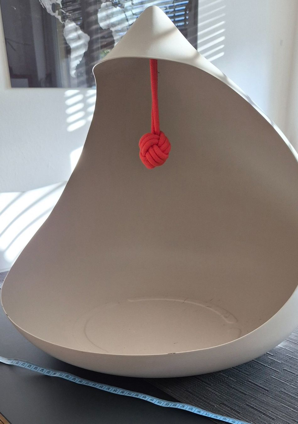 Alessi Niches, paniers: Alessi Cat Bed / Small Dog Bed (Katzenkorb / Hundekorb) – D'occasion à Zollikerberg par sandokanhaus 1