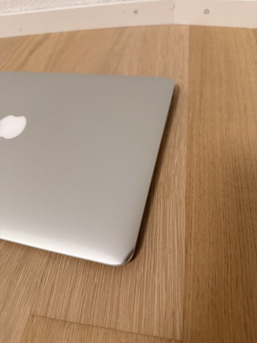 Apple Notebook: Apple MacBook Air 13-inch – Usato da Uitikon Waldegg venduto da chr_7bdv 4