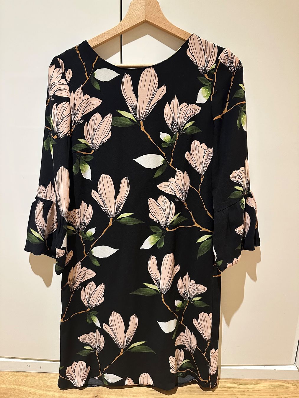 Vestiti: Dress size 36 – Usato da Zürich venduto da kat_2xvk
