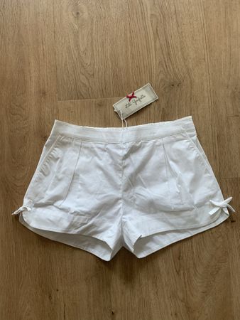 Short blanc avec noeud lili gaufrette