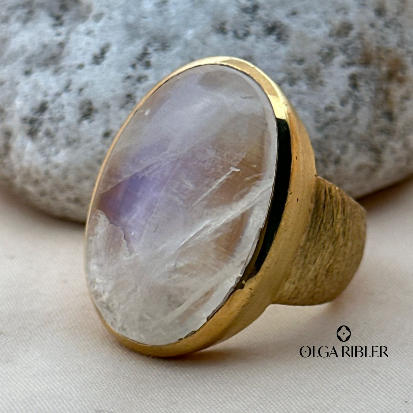 Olga Ribler Ringe: Unikate Silber Ring 925 Grösse 58 mit Mondstein – Neu (gemäss Beschreibung) aus Luzern von Schmuckoutlet