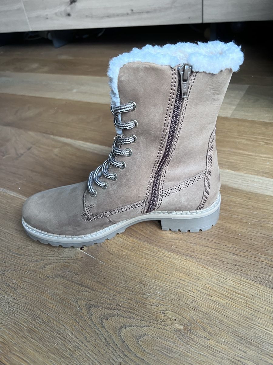 Scarpe da donna: Warme Winterstiefel Gr. 39 mit Fellfutter – Nuovo (secondo la descrizione) da Dürrenäsch venduto da Fonsi_12 4
