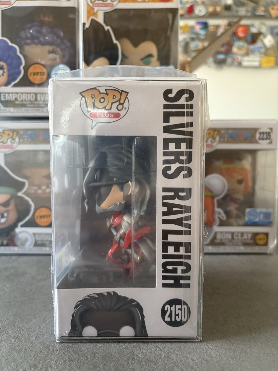 Funko Statuette: Funko Pop ! Silvers Rayliegh Chase One Piece – Nuovo e nell'imballaggio originale da Alpnach Dorf venduto da Walsche 1