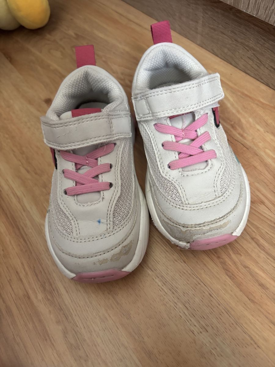 Zara Kleiderpakete & -sets: Zara Mädchen Schuhe – Gebraucht aus volketswil von Sisi521 1