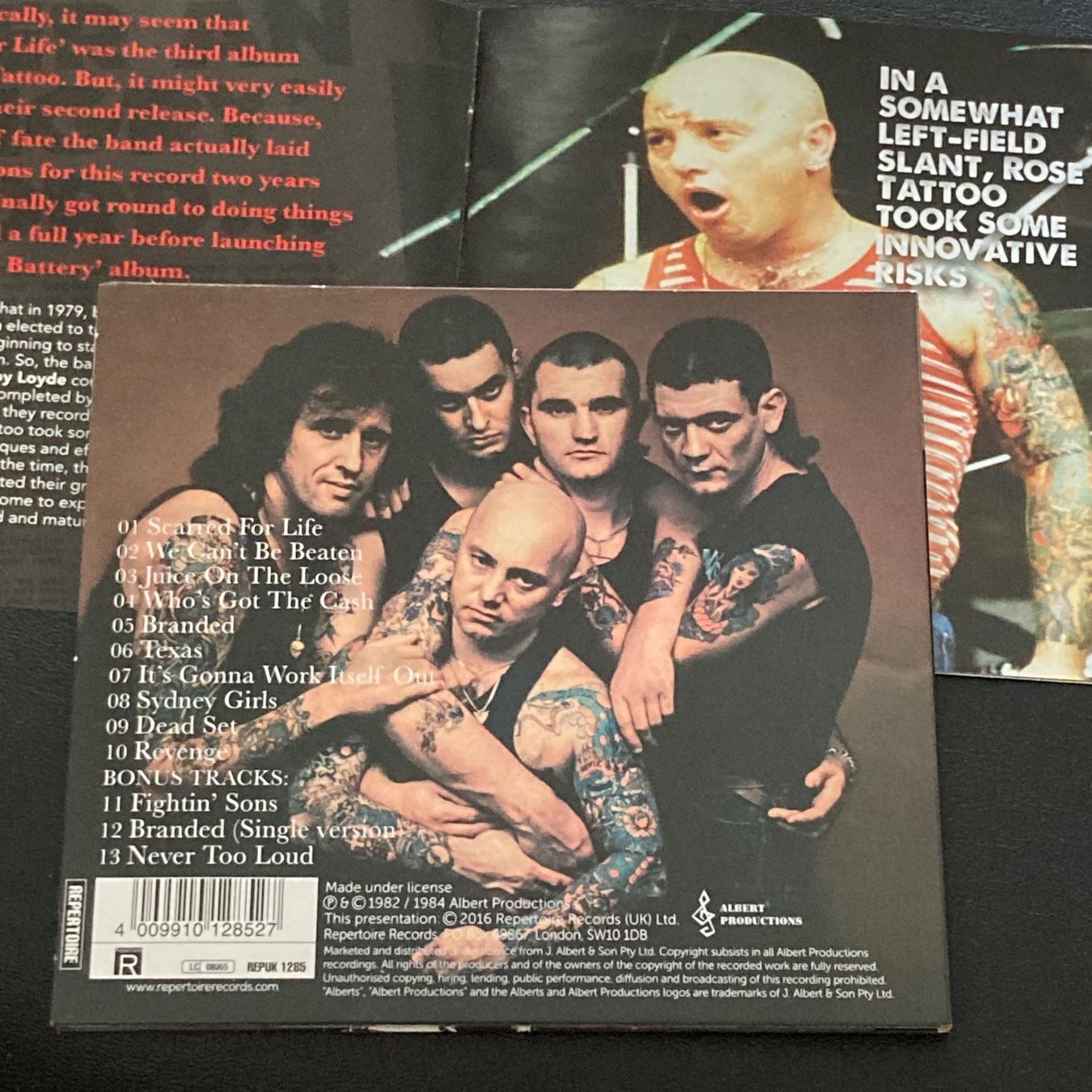 CDs: Rose Tattoo - Scarred For Life – D'occasion à Bern par Ntsamina 1