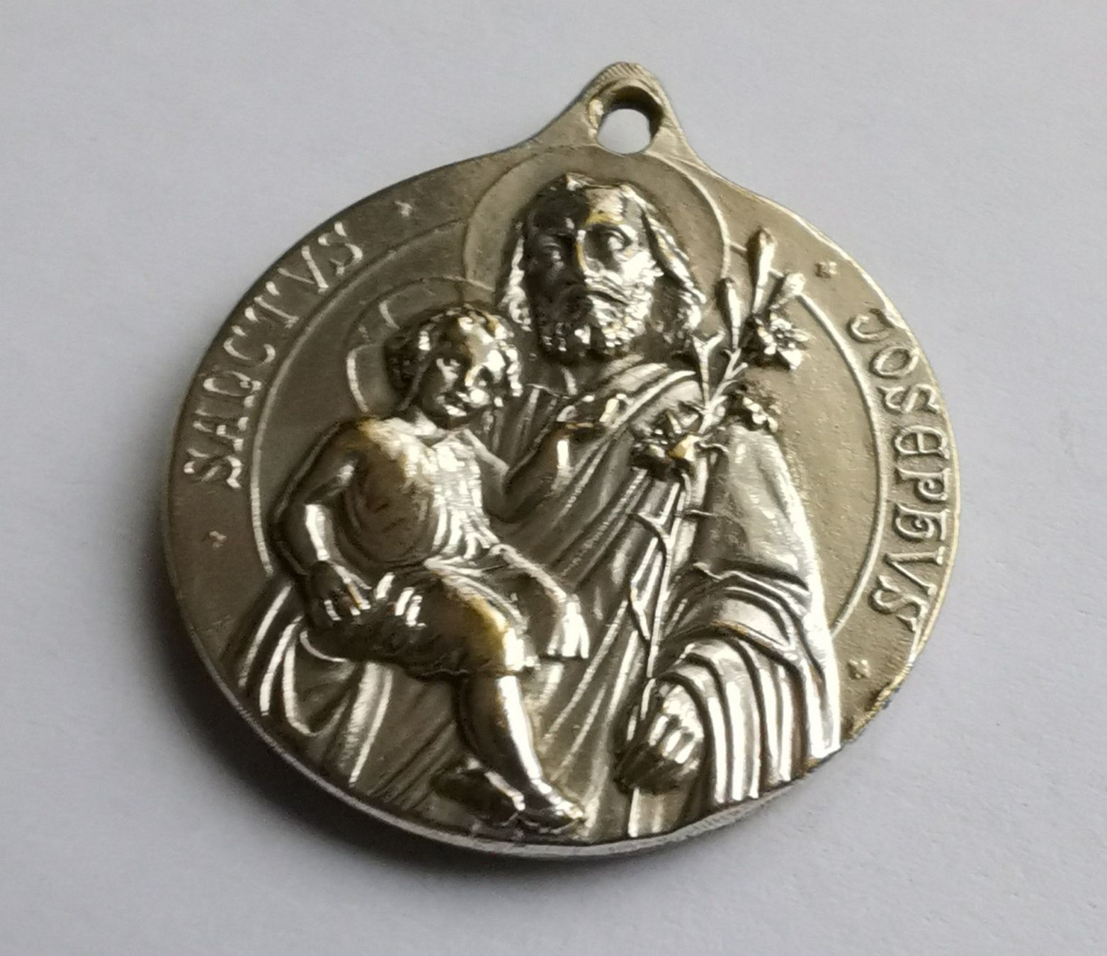 Rimorchi: Religiöser Anhänger Sanctus Josephus – Usato da Liestal venduto da Ciccoo 1