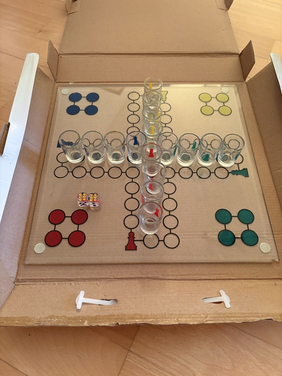 Spiele: Glas Trinkspiel Eile mit Weile guter Zustand – Gebraucht aus Uster von luc_y2m5 1