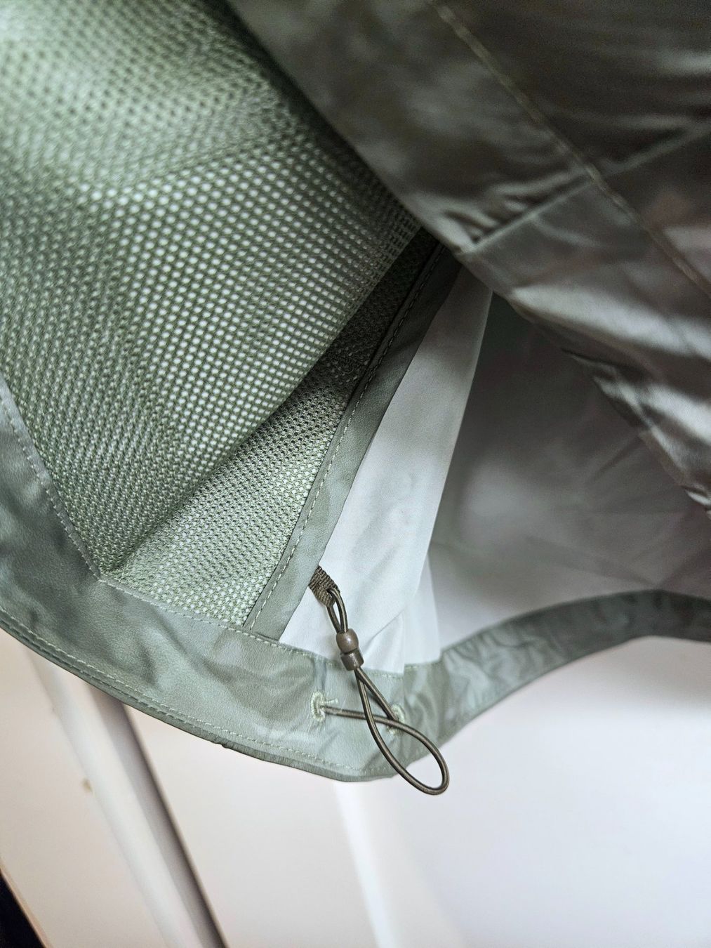 North Face Giacche: THE NORTH FACE Laufjacke / Windbreaker M – Nuovo (secondo la descrizione) da Zürich venduto da BeyTYGURUM 5