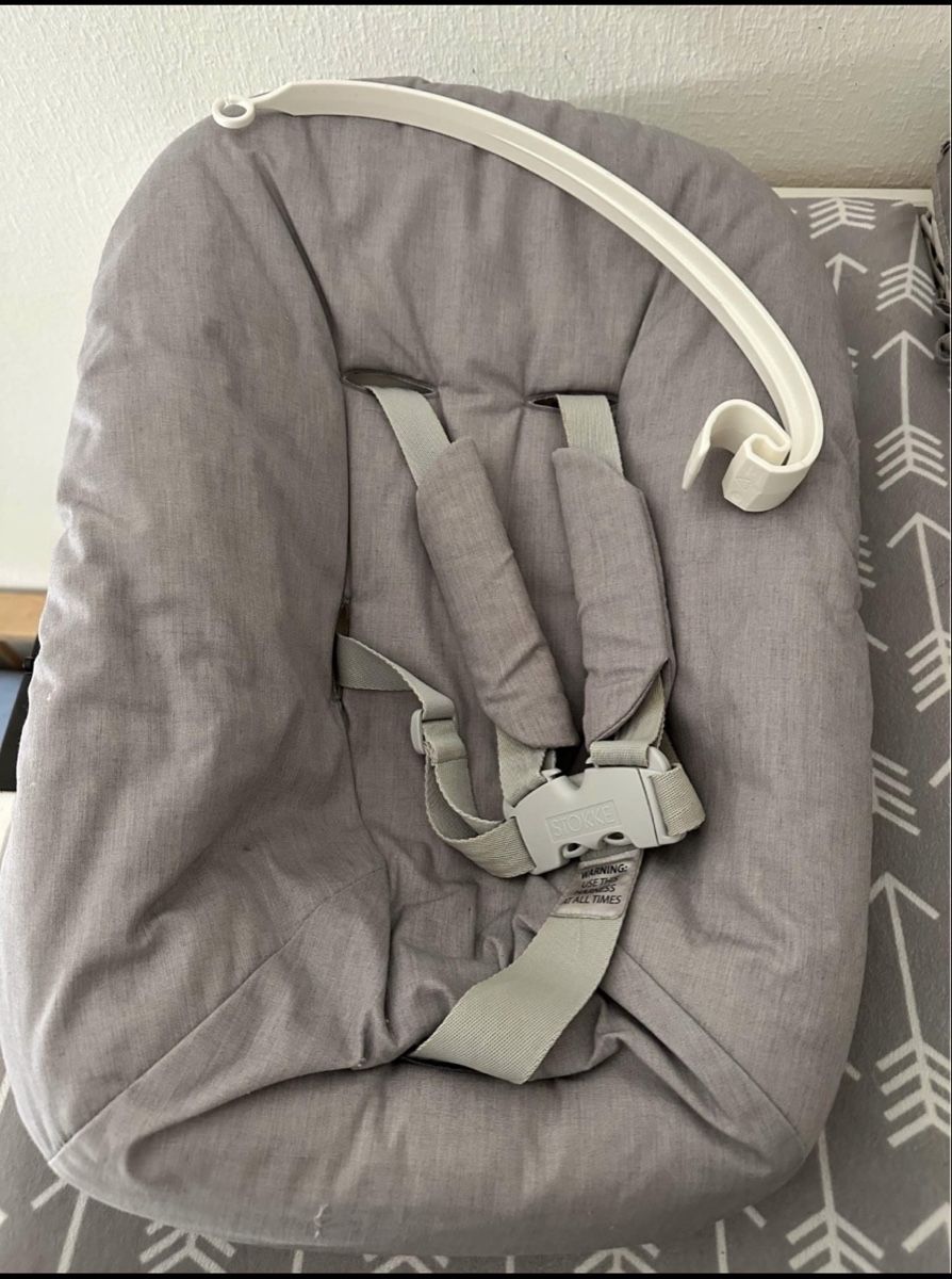Stokke Chaises hautes: Stokke newborn set – D'occasion à Genève par jor_dzr5 2
