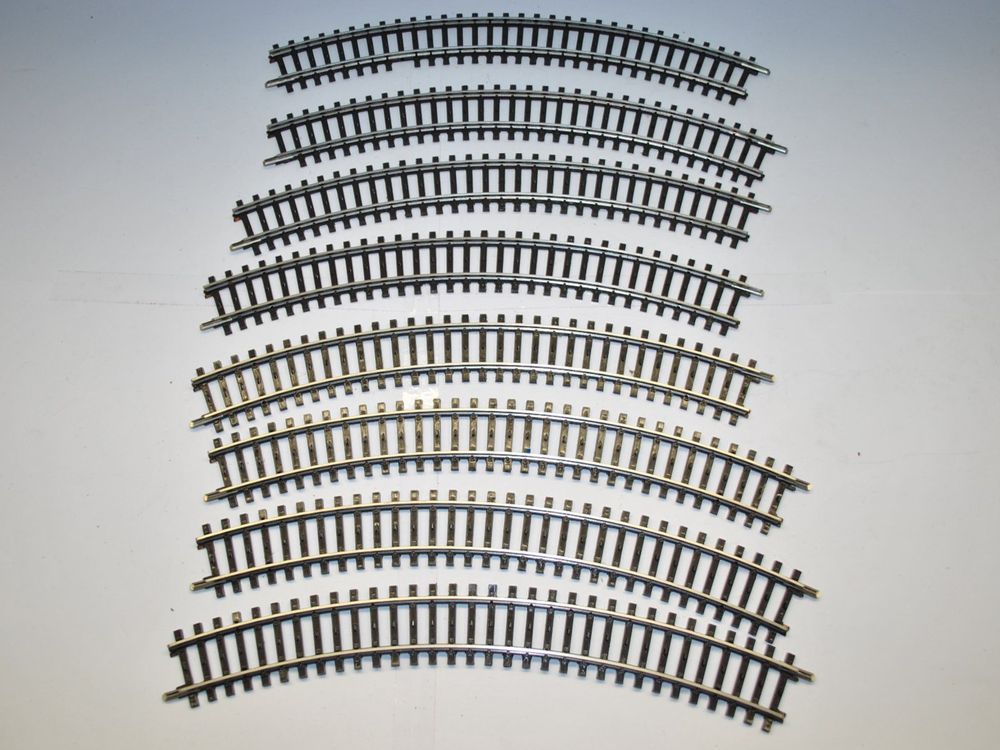 Märklin 2210 Gleis Gebogen - 10 Stück 295,4mm Radius 45° Spur H0