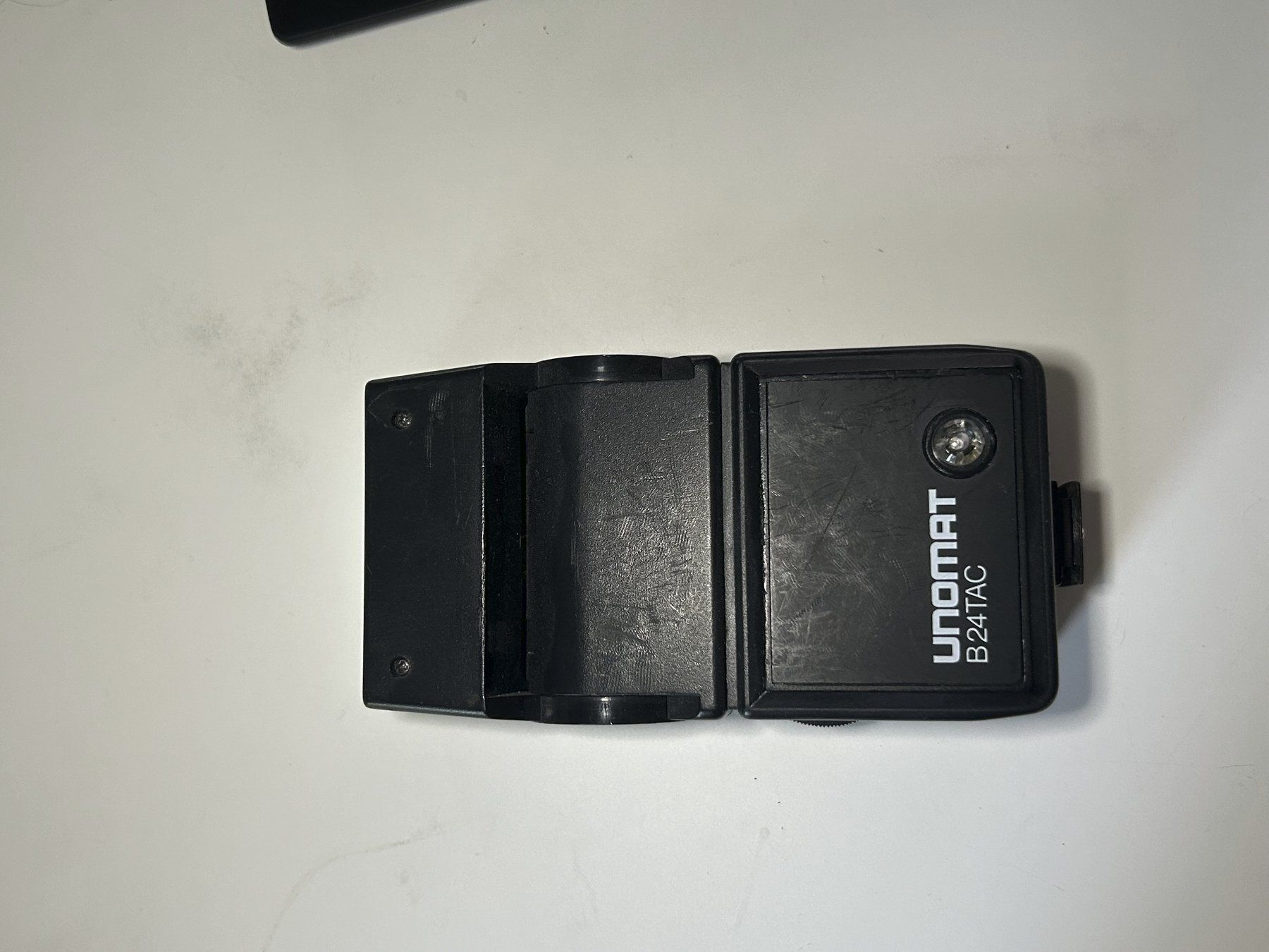 Flashs: Camera flash UNOMAT B24 TAC – D'occasion à Zürich par giovi321