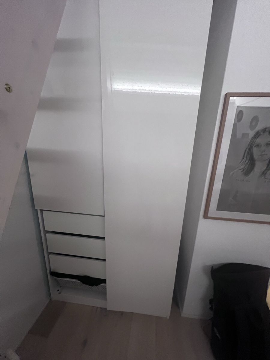 Armadi: PAX Schrank Ikea  – Usato da Hinwil venduto da Karinwolf 1