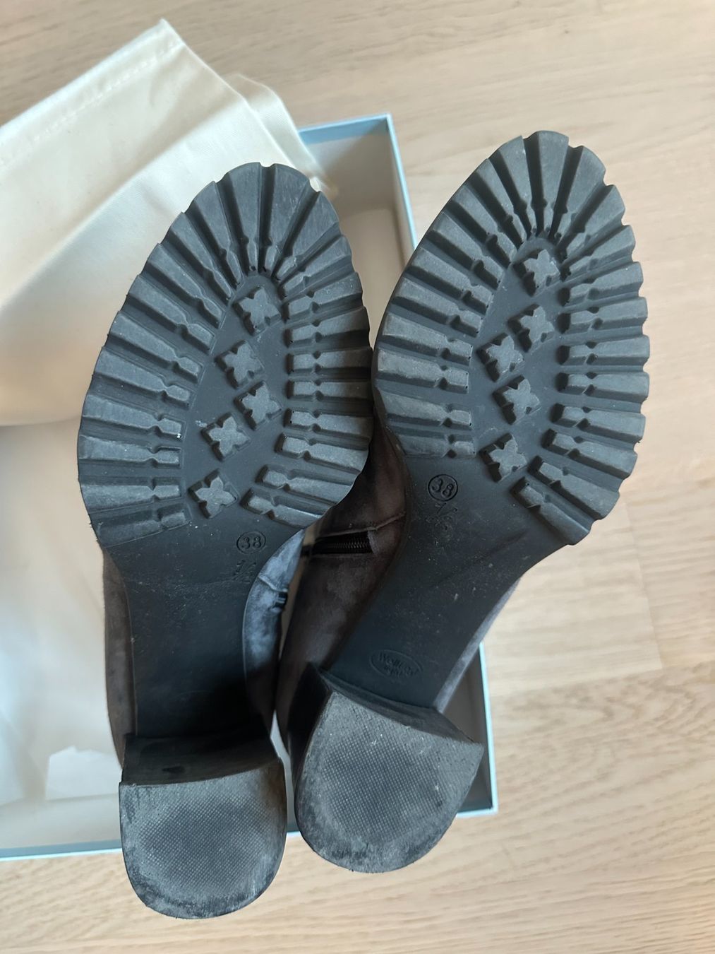Chaussures femmes: Stiefeletten von Day – D'occasion à Zürich par Rigiblick2 7
