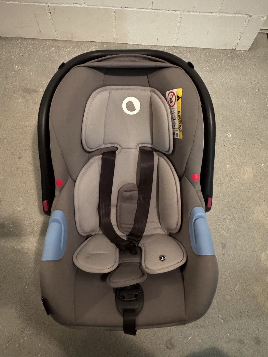 Maxi-Cosi Seggiolini per auto: Maxi-cosi – Usato da Villmergen venduto da van_xv9t 2