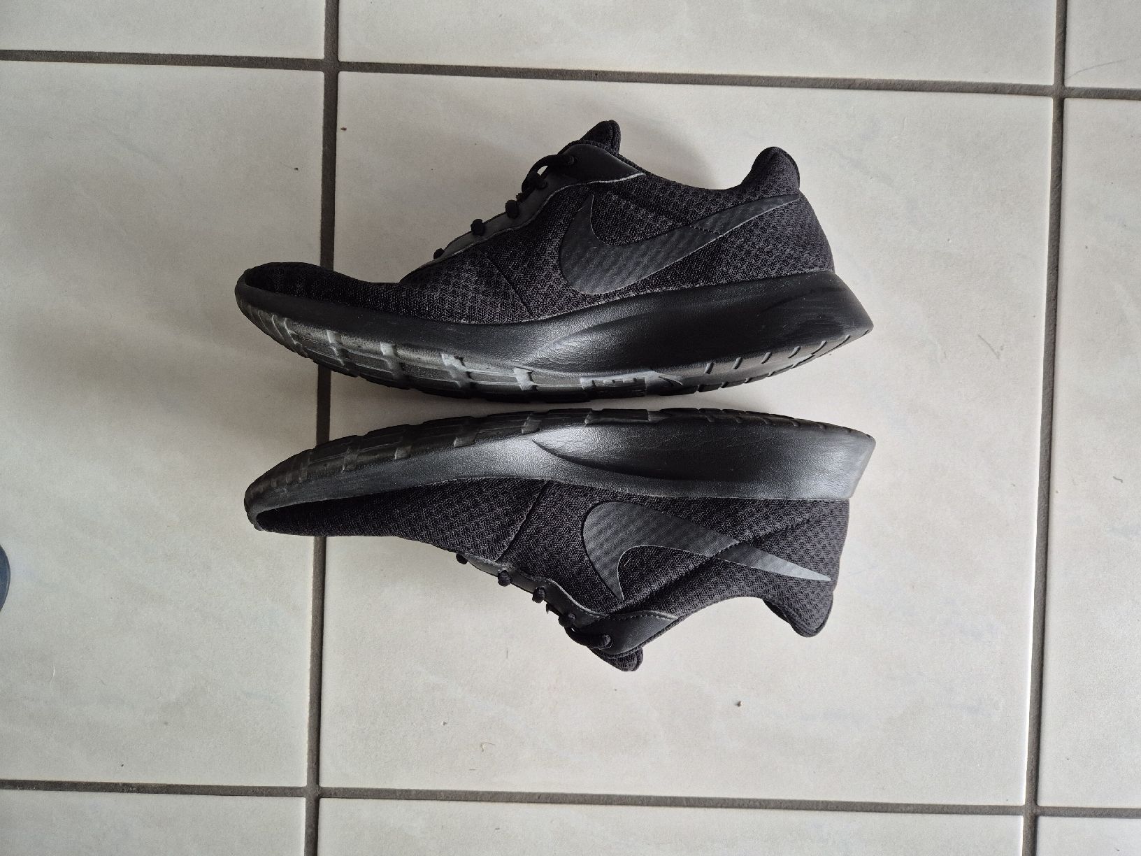 Nike Chaussures hommes: Nike SB Tanjun – D'occasion à Mühlethal par albo1194 1
