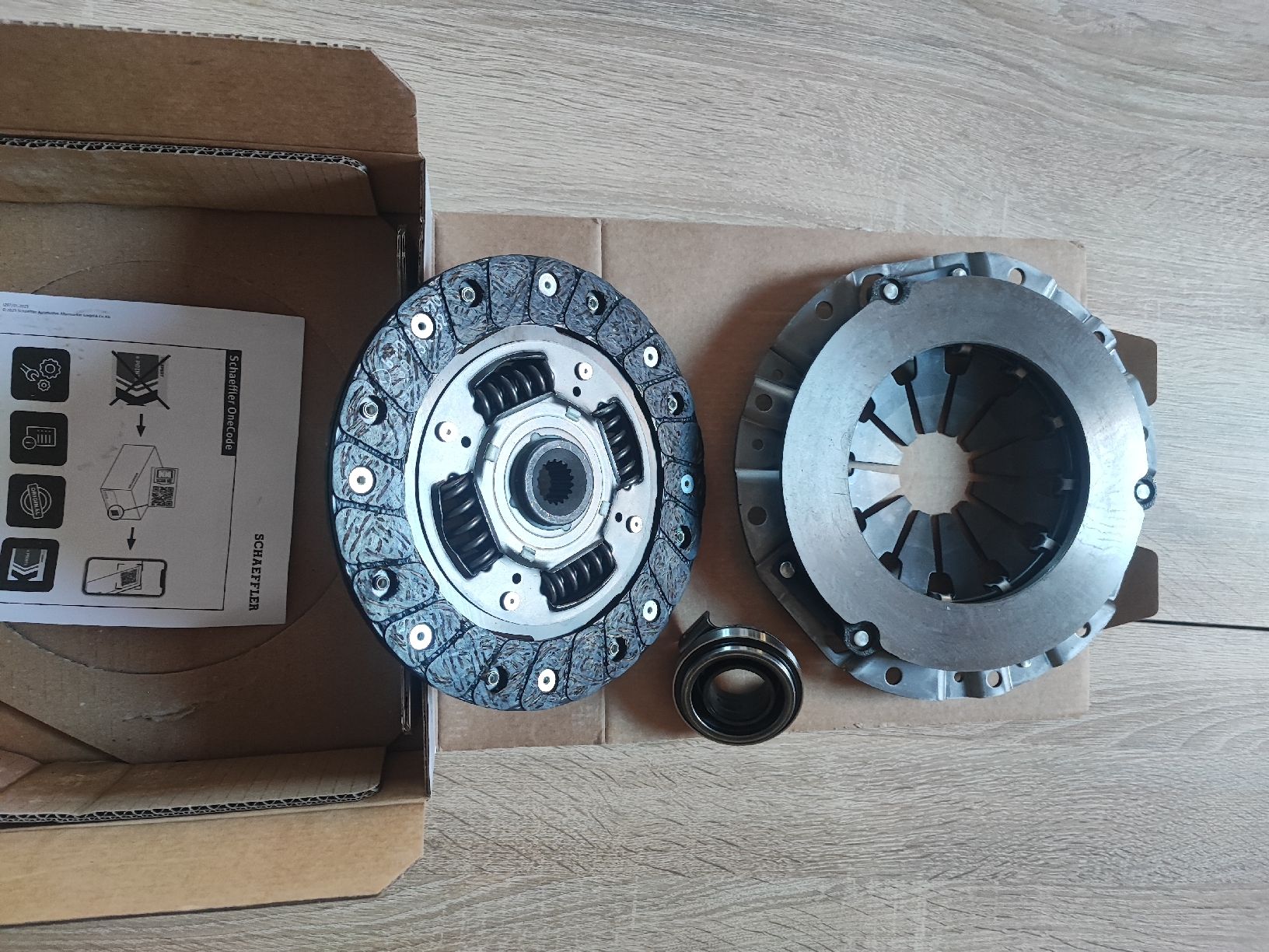Suzuki Tutti pezzi di ricambio auto: kit embrayage Suzuki Swift 1.2 2010-2017 – Nuovo e nell'imballaggio originale da Vullierens venduto da Saway 1