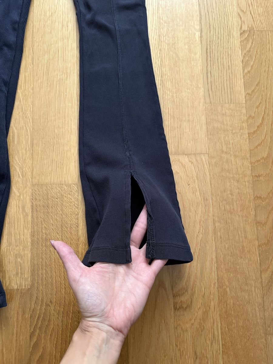 Zara Pantaloni: Hosen Mädchen Zara Gr. 152 – Usato da Winterthur venduto da Baby117 1