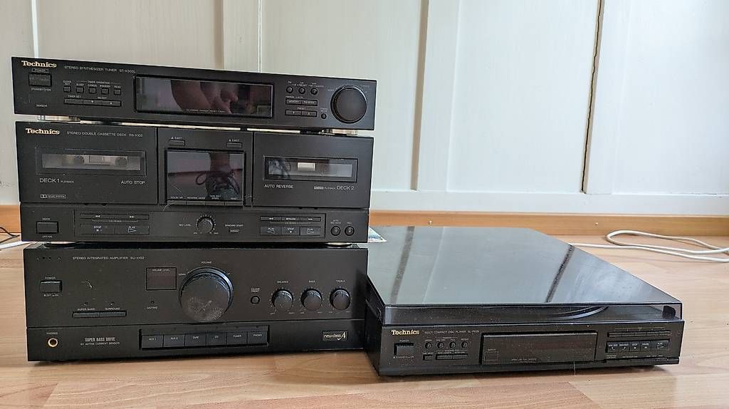 Lecteur multimedia & Streamer: Technics Anlage – D'occasion à Oberwil b. Büren par 10G3298 1