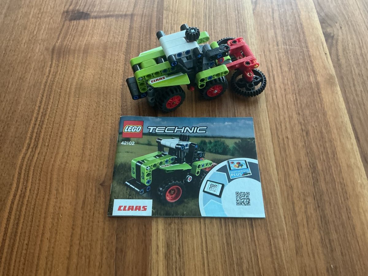 Lego Baukästen: LEGO Technic 42102 Mini Claas Traktor – Gebraucht aus Waldkirch von Blondie13