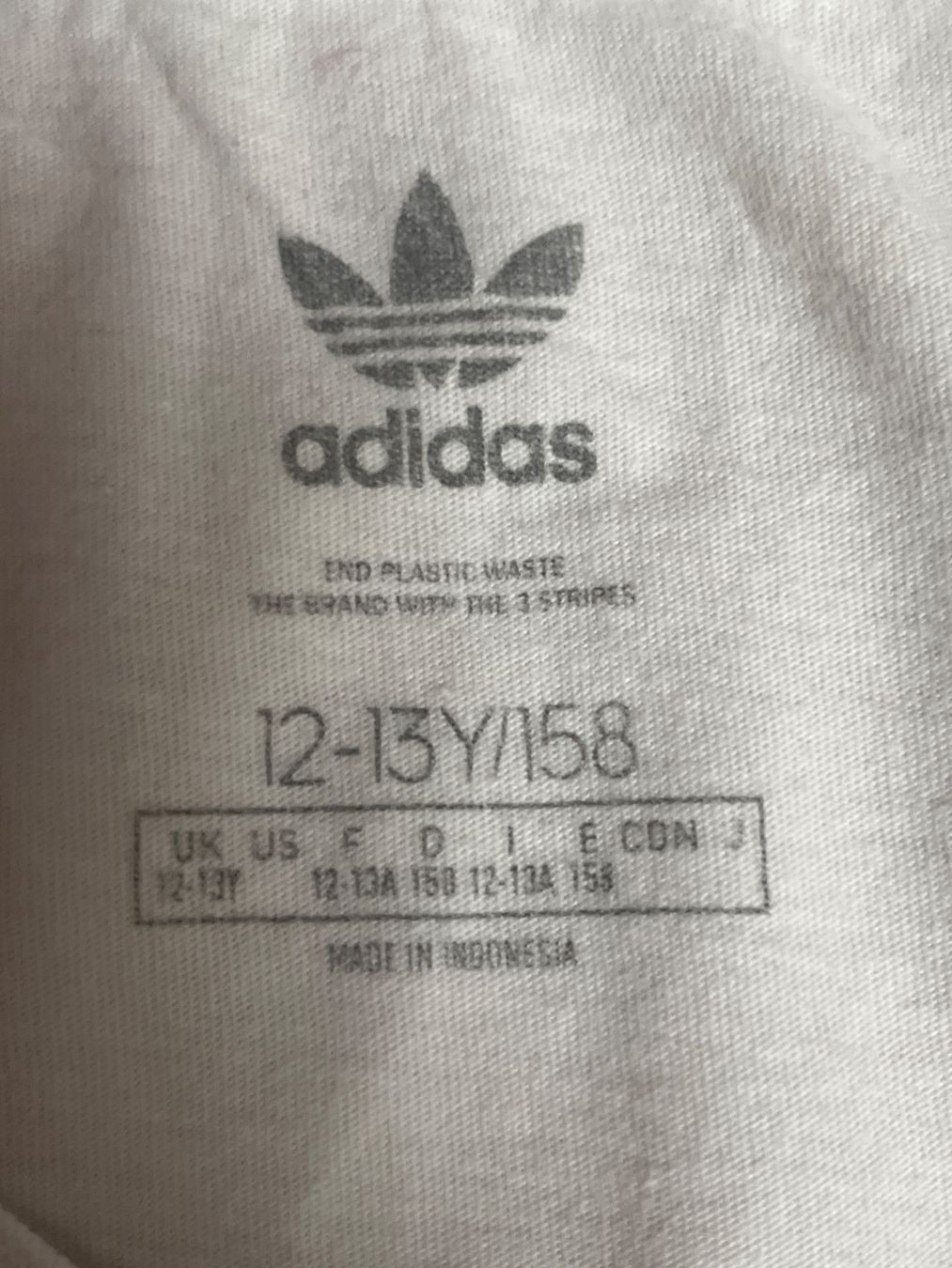 Adidas T-shirt: Adidas Sportshirt – Usato da Wettswil venduto da Autodelta 1