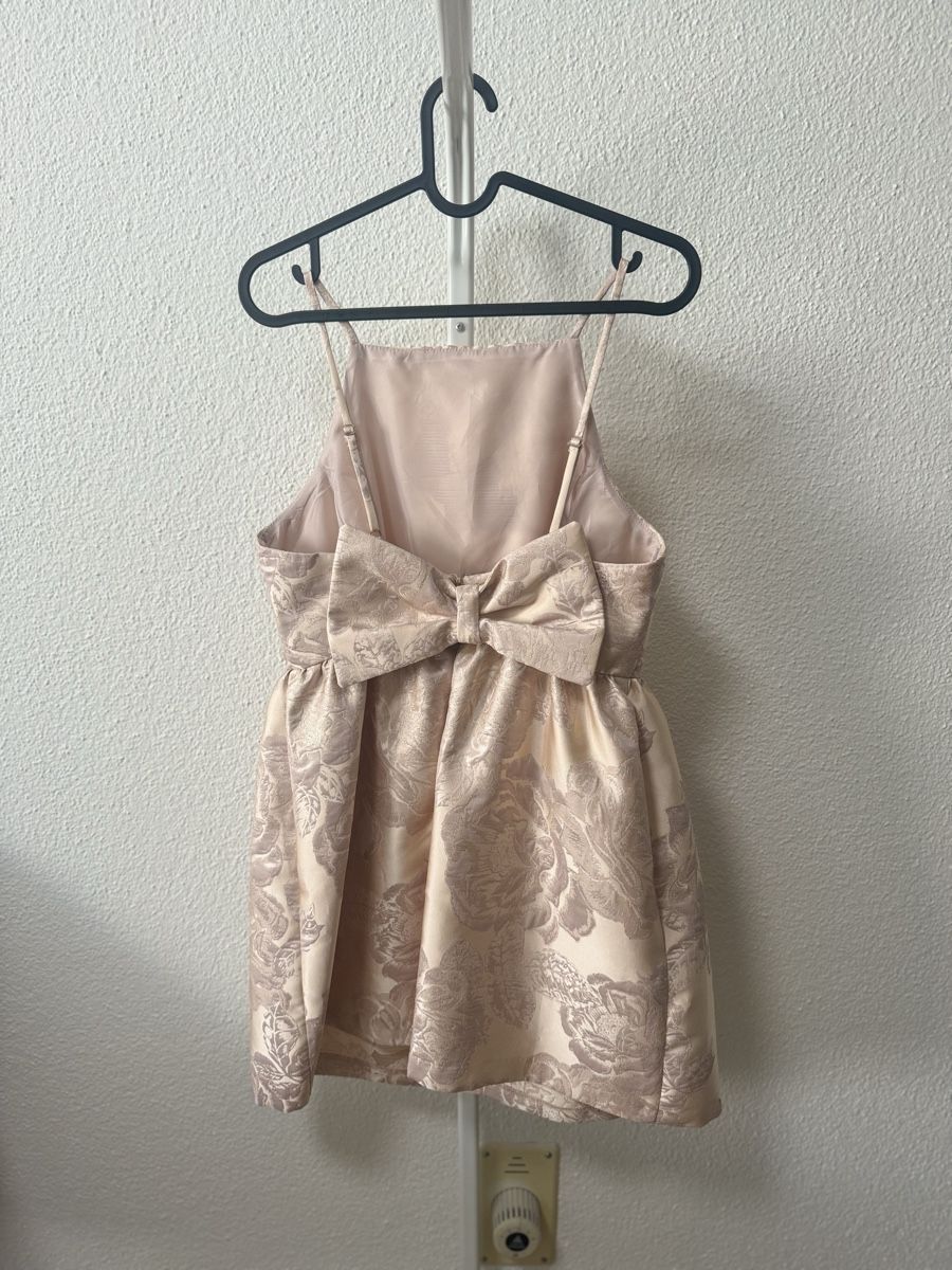 Vestiti: Goldenes Cocktailkleid Gr. 38 – Usato da Ebikon venduto da jov_w5ww 1