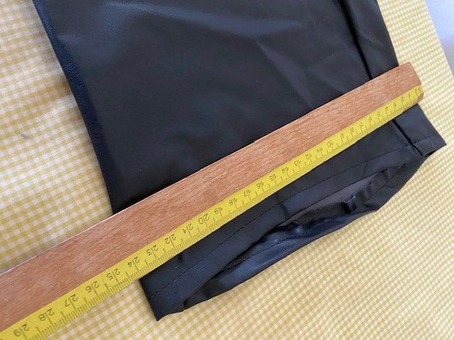 Pantaloni: Kunstlederhose schwarz gr. 44 Hosenlänge Schritt 64 cm – Usato da Zürich venduto da Berta016 4
