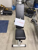 Verstellbare Trainingsbank 140 x 70